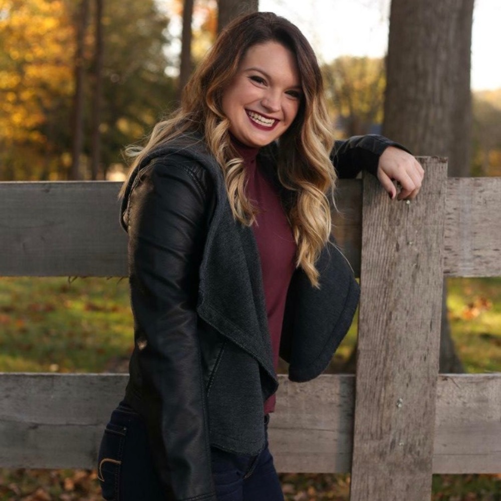 Meet your Posher, Bailey